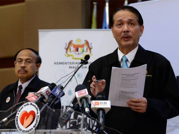 Ketua Pengarah Kesihatan Datuk Dr Noor Hisham Abdullah ketika sidang media harian berkaitan jangkitan Covid-19 di Kementerian Kesihatan hari ini. -Foto Bernama