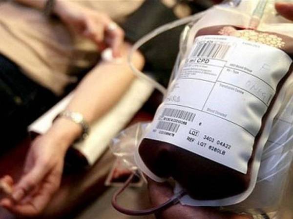 Kerajaan menyatakan bahawa bekalan darah di Tabung Darah Negara berkurangan sebanyak 33 peratus sejak pelaksanaan Perintah Kawalan Pergerakan (PKP).