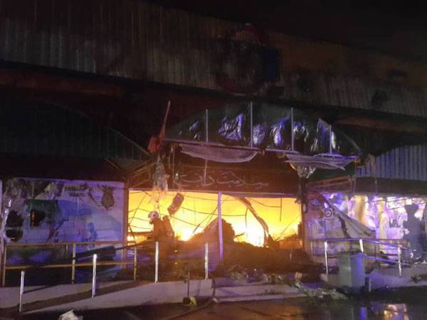 Pasaraya tersebut mengalami kemusnahan sehingga 80 peratus.