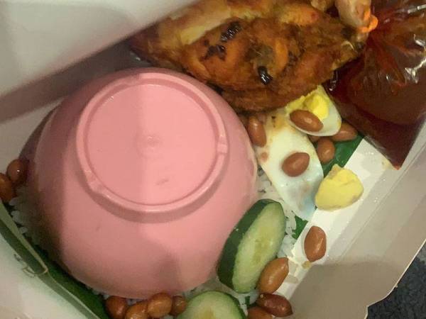 Mangkuk yang termasuk ke dalam nasi berkenaan