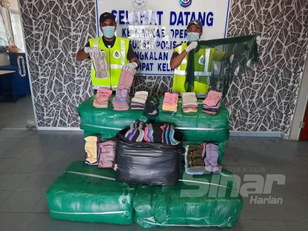 Sebanyak 4,300 helai tudung sulam dan tudung sulam manik dipercayai diseludup dari negara jiran Thailand dirampas PPM dalam sebuah kereta di Kampung Simpangan, Tumpat.