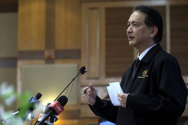 Dr Noor Hisham semasa sidang media harian berkaitan jangkitan Covid-19 di Kementerian Kesihatan hari ini. -Foto Bernama