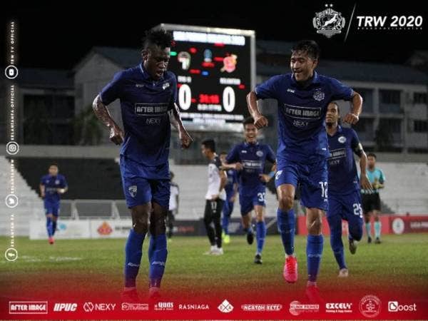 Kelantan dibelenggu masalah tunggakan gaji sejak beberapa tahun kebelakangan ini.