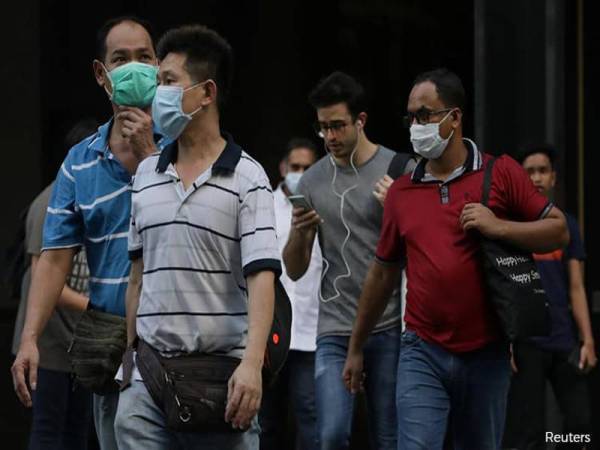 Peningkatan kes yang banyak di Singapura melibatkan pekerja asing yang ditempatkan di asrama pekerja.