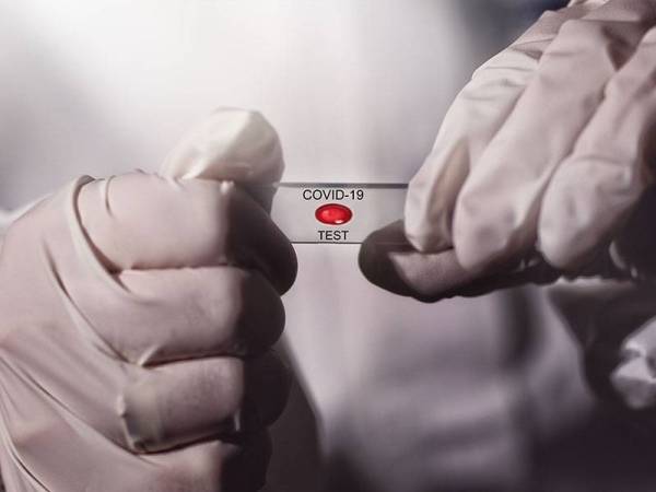 Penghasilan vaksin dianggap amat sukar kerana ia melibatkan mekanisme penuaian dari mikroorganisma yang sama sekali berbeza dengan entiti kimia baharu yang normal. - Foto 123RF