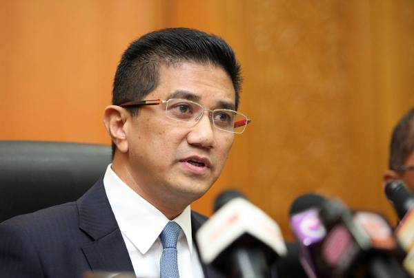 Mohamed Azmin -Foto Bernama