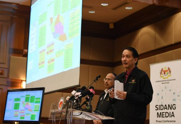 Dr Noor Hisham semasa hadir pada sidang media harian berkaitan jangkitan Covid-19 di Kementerian Kesihatan hari ini. -Foto Bernama