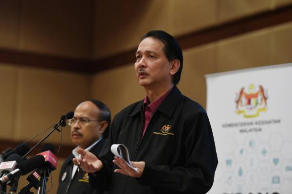 Dr Noor Hisham semasa hadir pada sidang media harian berkaitan jangkitan Covid-19 di Kementerian Kesihatan hari ini. -Foto Bernama