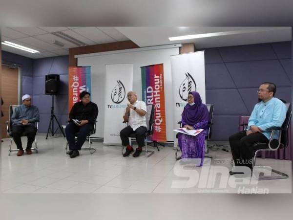 Dari kiri: Safri, Namanzee, Hussamuddin, Marhaini dan Fazrul pada sidang akhbar di Shah Alam semalam. - Foto Sinar Harian ASRIL ASWANDI SHUKOR