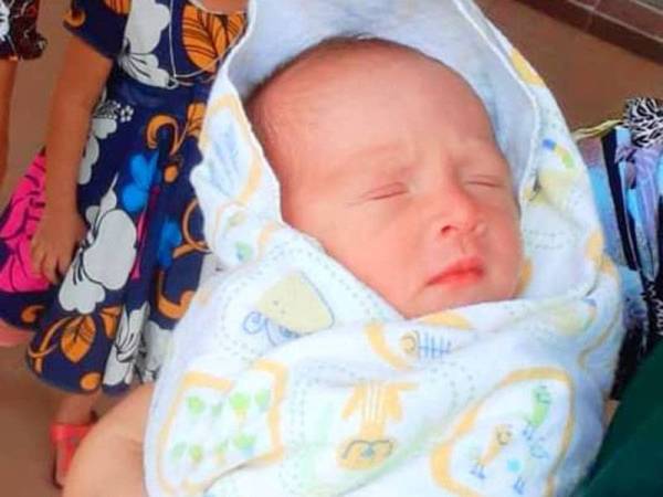 Noor Athirah koma sejurus menjalani pembedahan untuk menyelamatkan Muhammad Aidil Fitri dalam kandungan yang berusia lapan bulan selepas wanita berkenaan disahkan menghidap kanser payudara tahap empat.