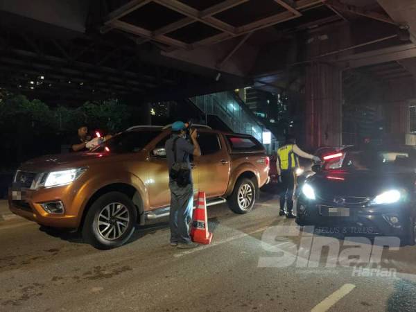 Operasi Op Mabuk di sekitar ibu negara, malam tadi. 