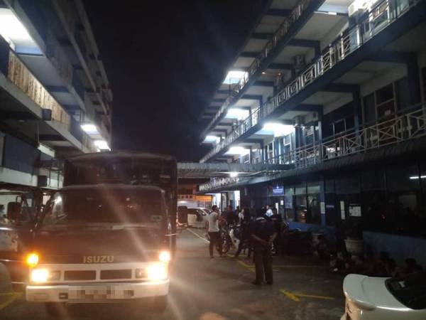 Ops Samseng Jalanan di bawa ke Ibu Pejabat Polis Daerah SPT semalam.