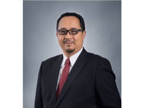 Profesor Madya Dr Zainal Ayub