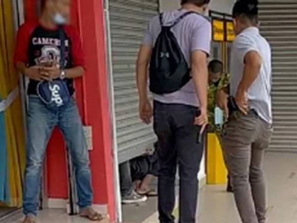 Seorang lelaki berusia 19 tahun ditembak mati ketika cuba menyamun sebuah bank serta menahan tebusan. Foto: Sumber internet