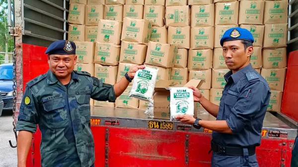 #BLURKAN JENAMA#
Tepung gandum seberat 10 tan turut dirampas.