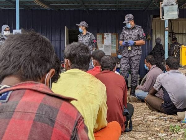 Sebahagian daripada 106 pekerja termasuk warga asing yang diperiksa di empat lokasi pembinaan di Kuala Terengganu dan Kuala Nerus.