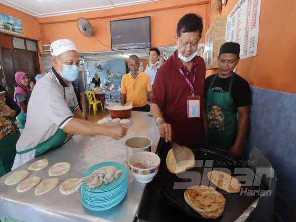 Tengku Zainul Hisham adalah antara calon yang dikenali pengundi di Chini dan beliau menggandakan aktiviti kempen menjelang saat-saat akhir. 