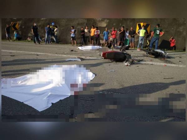 Kemalangan di Kilometer 22 Jalan Sungai Koyan-Ringlet, Lipis hari ini membabitkan dua buah motosikal jenis Yamaha 125ZR dan Yamaha 135LC.