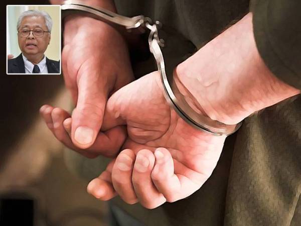 Gambar hiasan. Gambar kecil: Ismail Sabri Yaakob