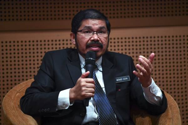 Datuk Seri Dr. Mohd Uzir Mahidin -Foto Bernama