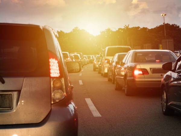 Tiada larangan rentas daerah mahupun negeri pada sambutan Hari Raya Aidiladha. - Foto 123RF