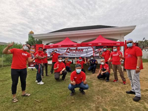 Ibadah korban redONE disempurnakan di Kampung Pulau Ketam, Kuala Terengganu, hari ini.