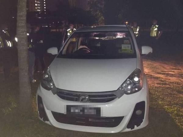 Mangsa ditemui di tempat duduk pemandu Taman Mas Putra Perdana, Rabu lalu.