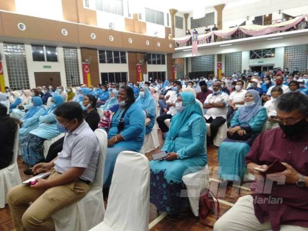 Antara penyokong PKR yang hadir dalam program jelajah berkenaan