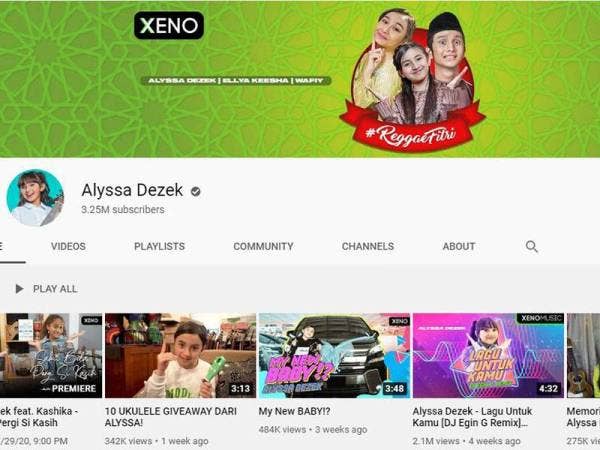 Alyssa Dezek memiliki lebih 3.25 juta pengikut di laman YouTubenya.