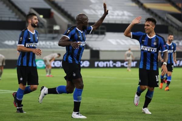 Pemain Inter bertekad mengakhiri kemarau kejuaraan Eropah apabila menentang Sevilla pada aksi final Liga Europa di Cologne, Jerman, awal pagi esok.