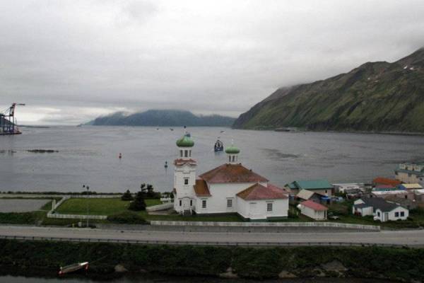 Gambar fail menunjukkan beberapa buah bot menangkap ikan di Pelabuhan Belanda, Alaska. - Foto AFP