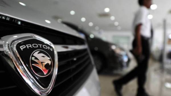 Proton Holdings Bhd menegaskan keselamatan pelanggan amat penting bagi mereka.