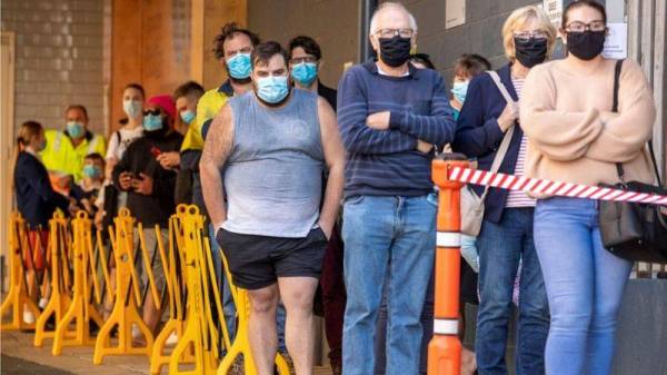  Australia mengalami kemelesetan ekonomi buat pertama kalinya dalam hampir 30 tahun.