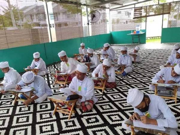 Kos operasi tahfiz termasuk sewa bangunan, gaji kakitangan, makanan dan penyelenggaraan hampir RM50,000 setiap bulan.