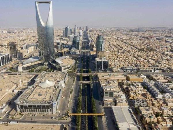 Riyadh mahu membina 16 reaktor tenaga nuklear menjelang tahun 2040. - Foto AFP