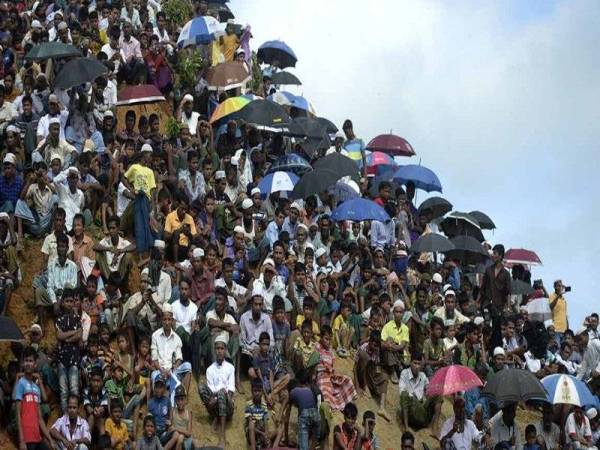 Etnik Rohingya merupakan isu yang perlu diberi perhatian utama oleh negara Myanmar. - Foto AFP