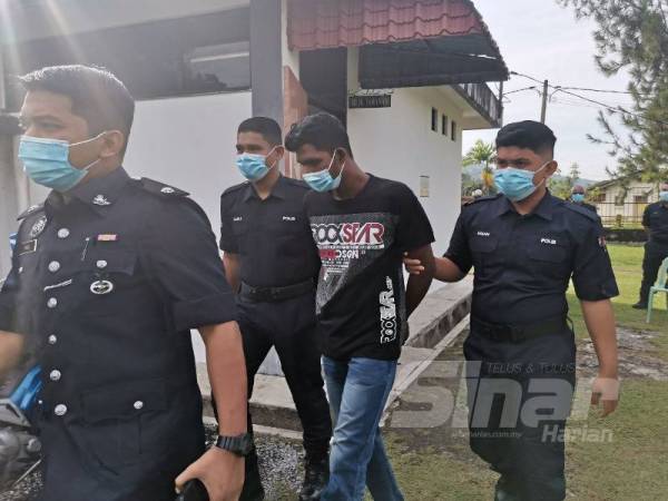 Gunaselvam dihadapkan ke Mahkamah Majistret Kampar hari ini atas pertuduhan membunuh bekas sami.