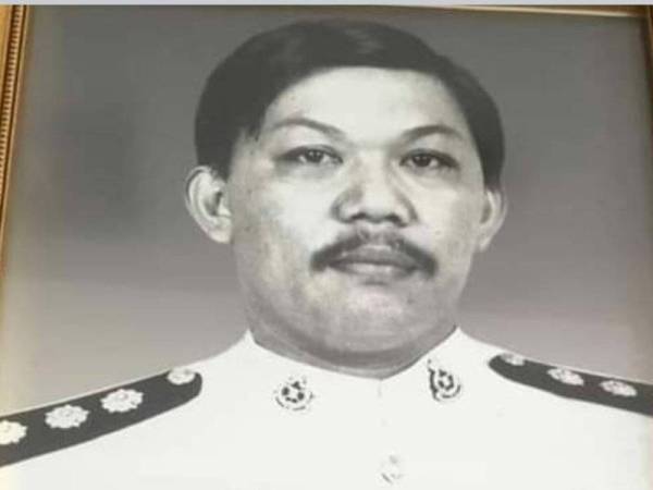 Kamarudin atau Kenny