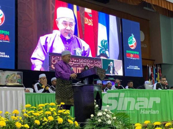 Tuan Ibrahim menyampaikan ucapan perasmian Muktamar Pemuda Pas kali ke 61 di PUTIK hari ini.