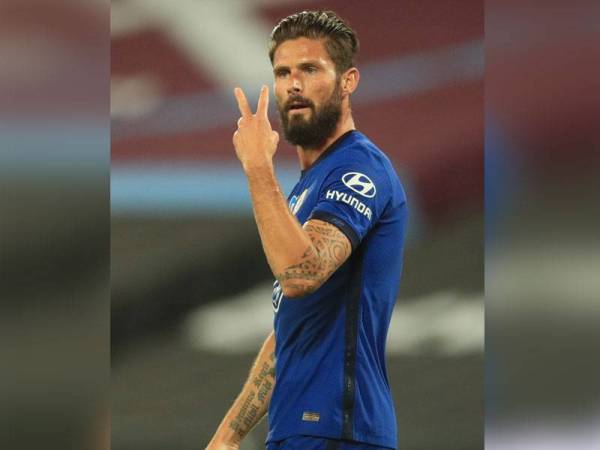 Giroud mendedahkan kurang minit perlawanan menyebabkannya hampir meninggalkan Stamford Bridge.