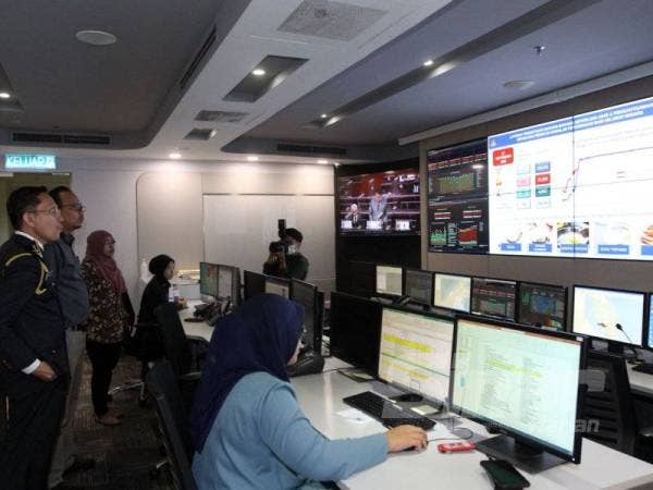 Wawancara bersama Sinar Ahad minggu ini, Iskandar Halim turut memperincikan fungsi Unit Digital dan Forensik di Bahagian Penguat Kuasa KPDNHEP yang ditubuhkan pada awal tahun ini.