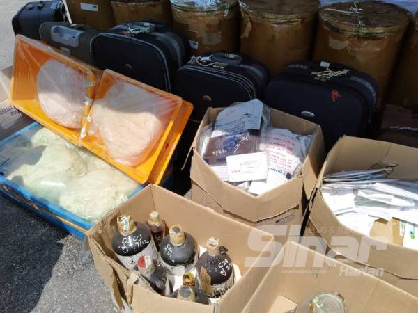 Pelbagai jenis barangan kes dadah yang dirampas polis Johor akan dilupuskan di Pusat Pengurusan Sisa Kualiti Alam, Bukit Pelandok, Negeri Sembilan mengikut SOP ditetapkan.