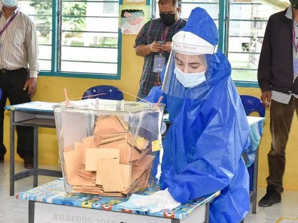 Proses nyahkuman dijalankan setiap dua jam.