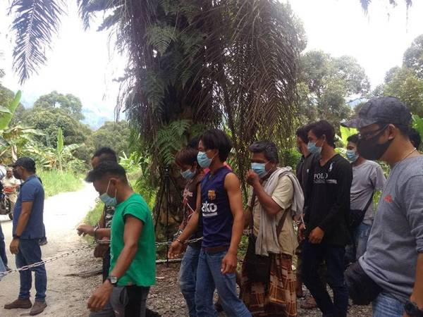 Antara sebahagian warga asing yang berjaya diberkas dalam empat siri operasi setakat ini.