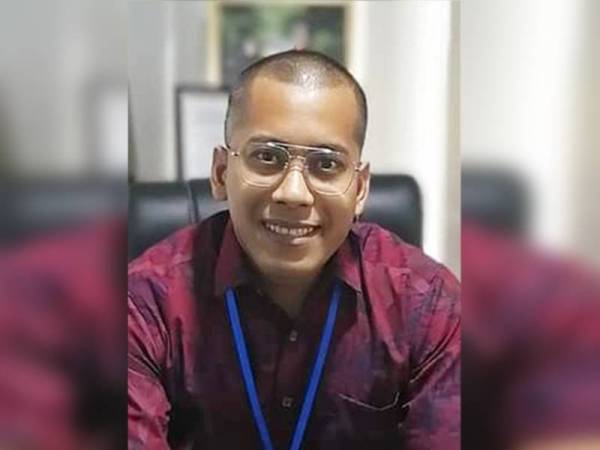 Haslihelmy DM Zulhasli