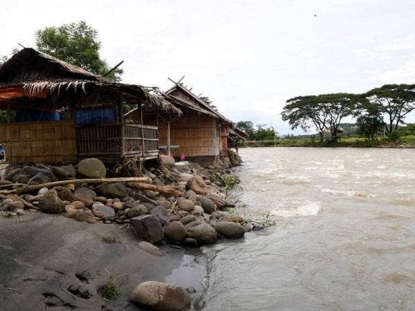 Pusat Pelancongan Kalangadan di Kampung Nahaba turut terjejas berikutan banjir yang telah menghakis tebing sungai dan menyebabkan beberapa pondok para pelancong yang dibina di kampung ini tidak selamat untuk diduduki.