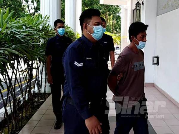 Tertuduh dibawa ke Mahkamah Majistret Kulim pagi tadi untuk pendakwaan.