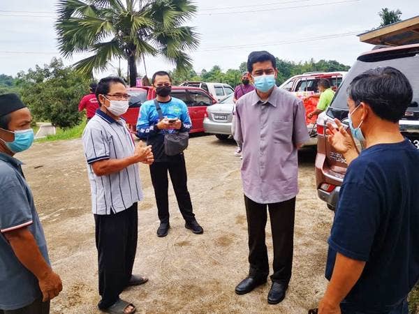 Aliakbar ketika ditemui selepas program bersama penduduk Kampung Keliangau, Manggatal, Kota Kinabalu hari ini.