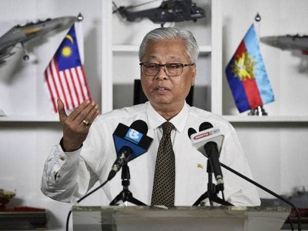 Menteri Kanan (Kluster Keselamatan) Datuk Seri Ismail Sabri Yaakob bercakap pada sidang media mengenai perkembangan Perintah Kawalan Pergerakan Pemulihan di Wisma Pertahanan Kementerian Pertahanan (MINDEF) hari ini. - Foto Bernama