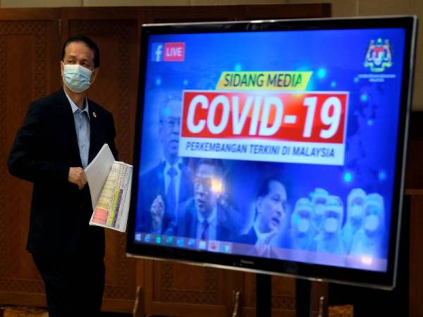 Dr Noor Hisham Abdullah pada sidang media harian berkaitan jangkitan COVID-19 di Kementerian Kesihatan hari ini. - Foto Bernama
